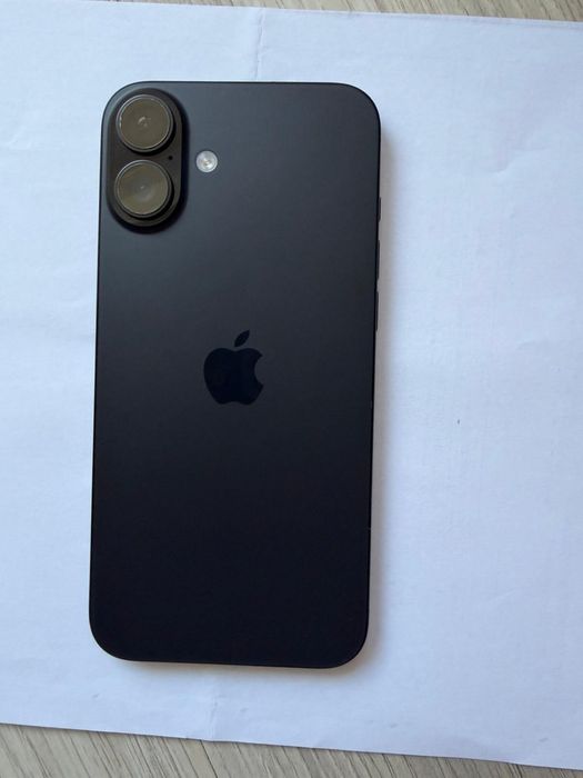 Vand urgent Iphone 16 plus 256 gb