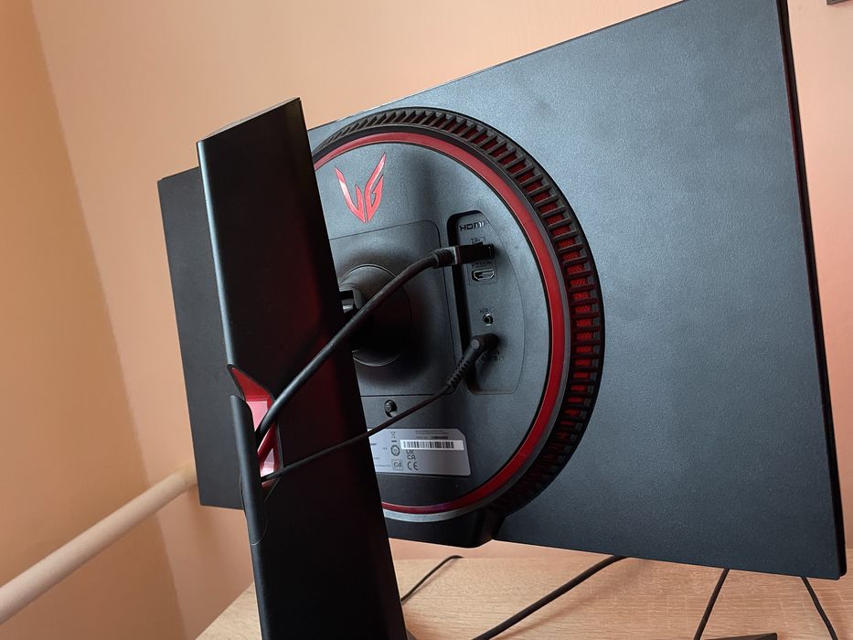 LG 24GN65R-B Monitoare Gaming