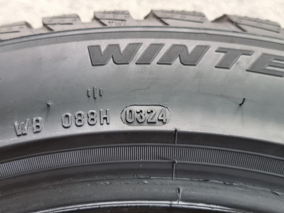 "Dot 21-24" 235/45/18 Pirelli 4Броя: 520лв 6.5мм