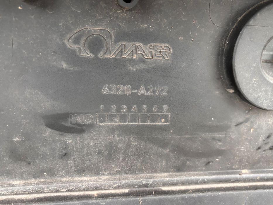 Предна броня • Toyota Yaris Hybrid (2017–2020)