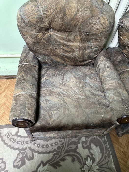 Кресло.                    .