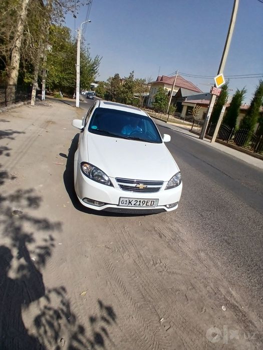 Chevrolet Gentra sotiladi