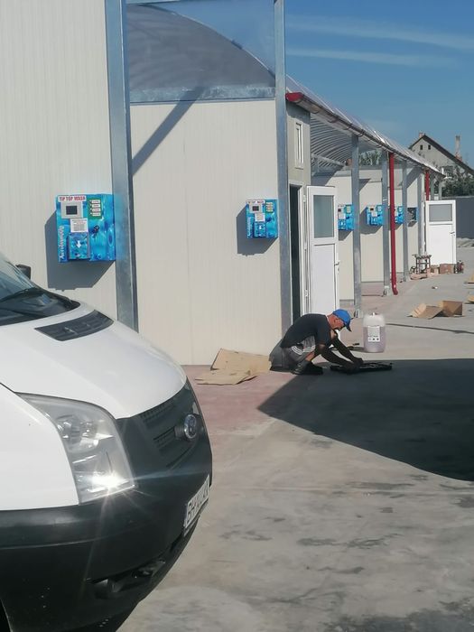Spalatorie auto self service cu fise, bancnote, automatizari