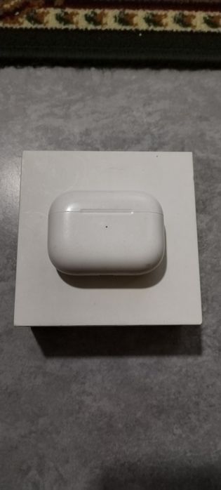 Кейс Apple AirPods pro  Original 100%