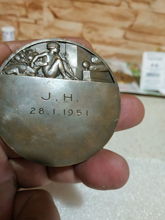 Продава се на изгодна цена