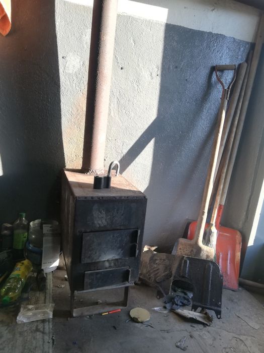 Продам Печь в гараж