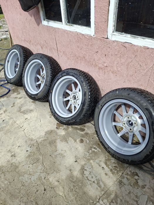 Продам диски с резиной