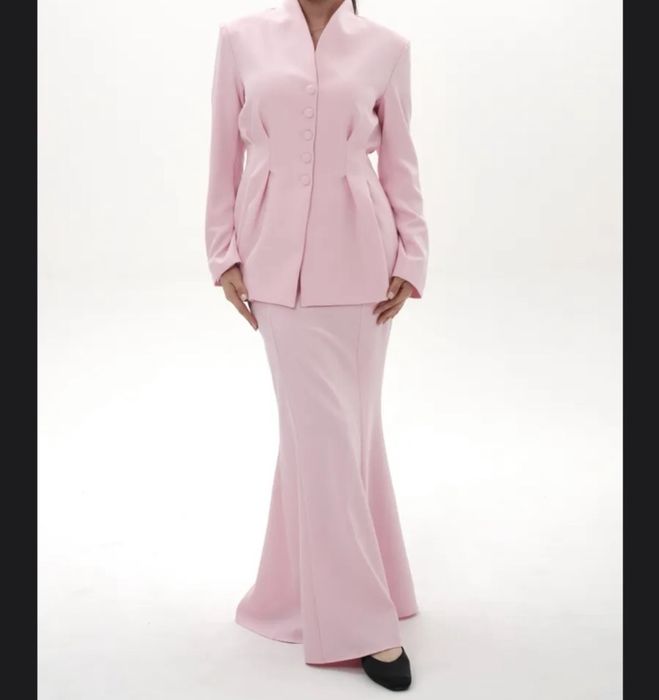 Одежда женская ,пиджак