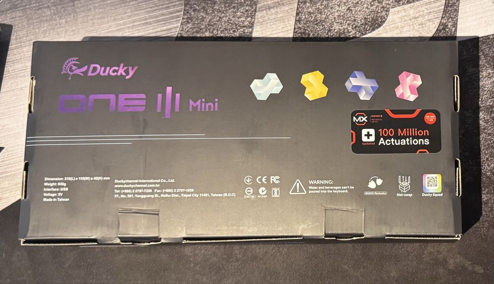 DUCKY One 3 Daybreak Mini