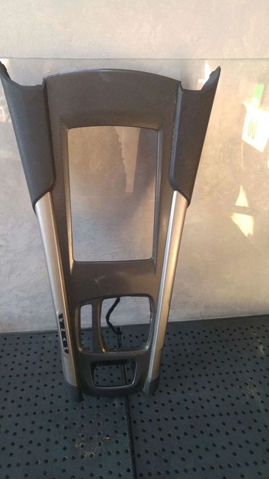 Rama consola centrala schimbator citroen c4 2 nc 96760187zd