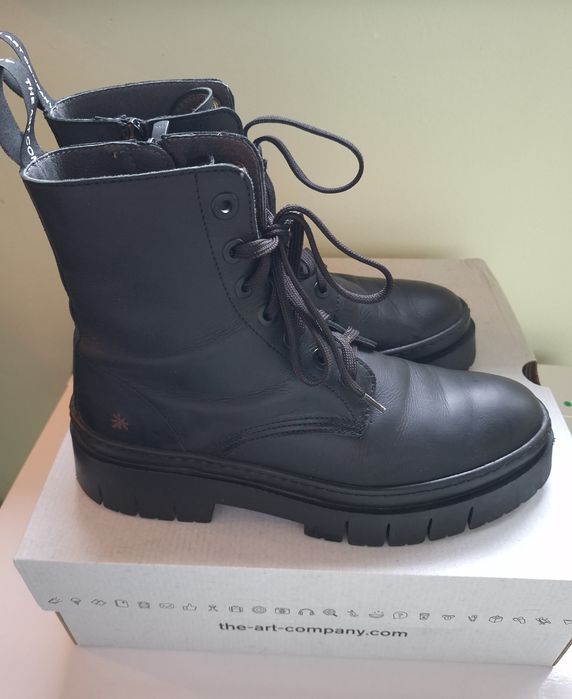 Дамски боти Art и Rieker