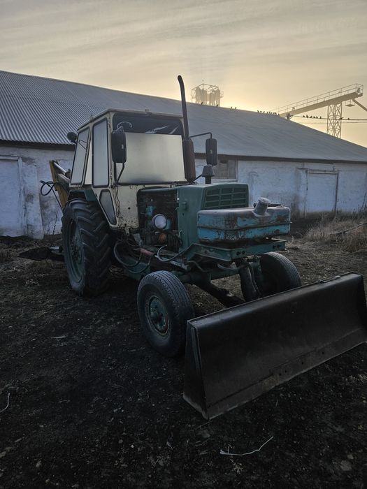 Экскаватор продам