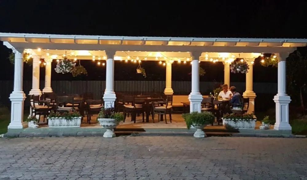 Stâlpi ,Coloane din beton pentru foisor sau terasa