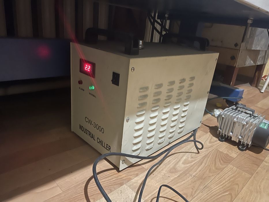 ЧПУ-станок CO₂, лазерный гравировальный, по дереву.