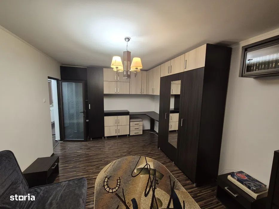 Apartament 2 camere /Piata Gorjului/ metrou 5'