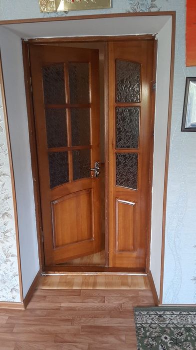 Двери из настоящего дерева