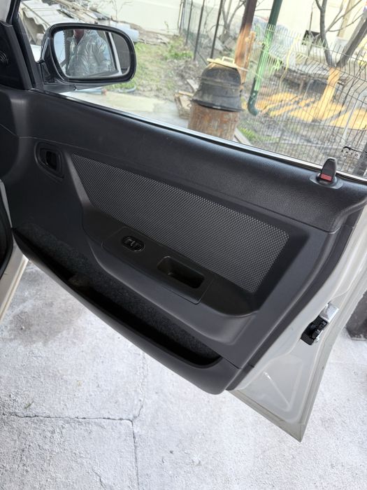 Продается Нексия-2 2010 год,кондиционер,стеклоподьемники