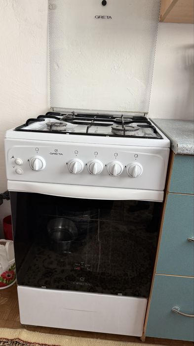 Продам газовую плитк Грета