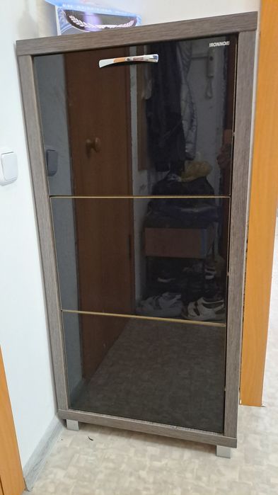 Обувница в отличном состоянии