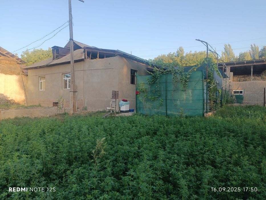 Уй сотилади дача учун жуда зур жой