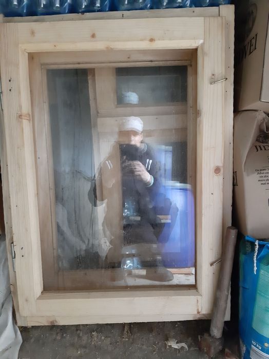 geamuri complete din lemn noi,tocuri,balamale,sticlă