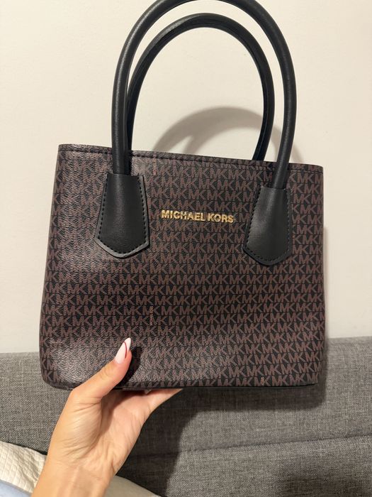 Оригинална чанта Michael Kors