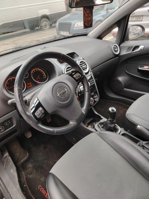 Opel Corsa D 1.3 dci