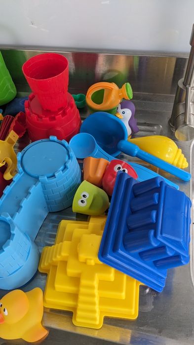 Jucării pentru nisip și apa