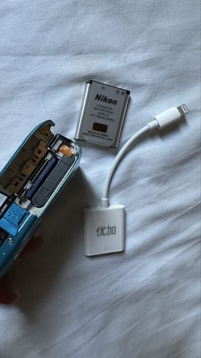 Фотоапарат винтажный Nicon Coolpix
