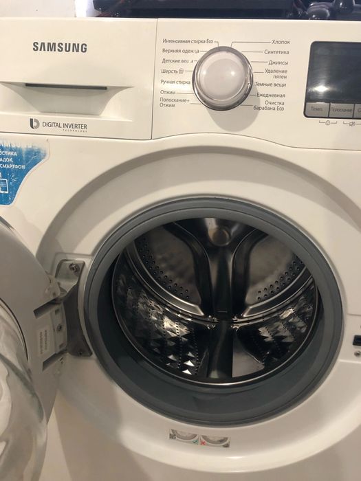 Стиральная машина Самсунг - 8 кг