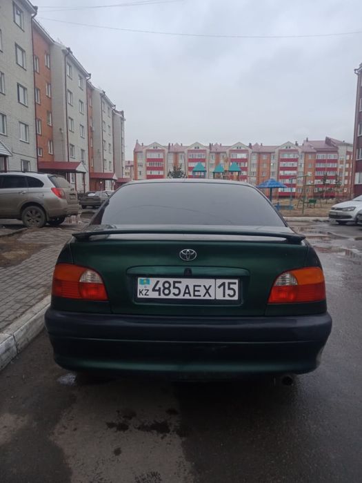 Продам Toyota avensis
