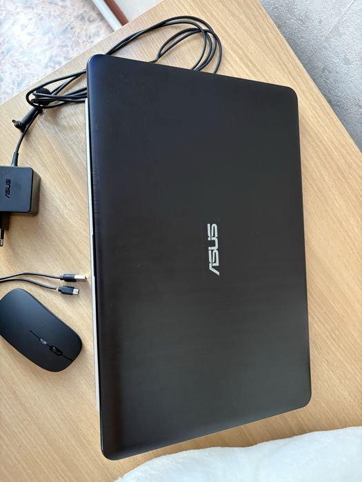 Ноутбук ASUS VivoBook X540B