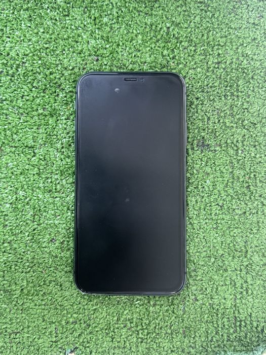 İphone 11 в идеальном состоянии.