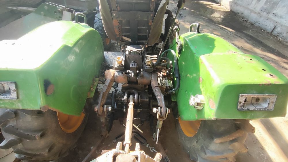 ARZON NARXDA Barcha agregatlari bilan Mini traktor sotiladi