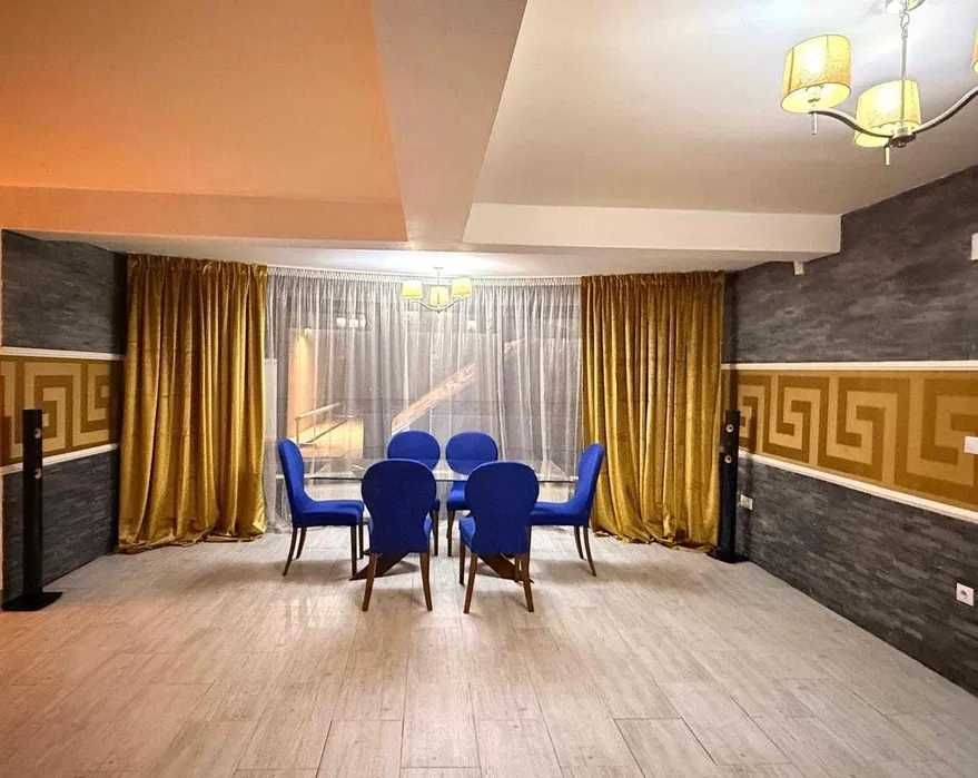 Vila 5 camere, P+1, 210 mp Tunari, Pipera, curte 500 mp, cu piscina