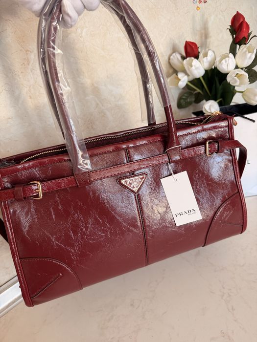 Дамска чанта Prada Bonnie среден размер бордо