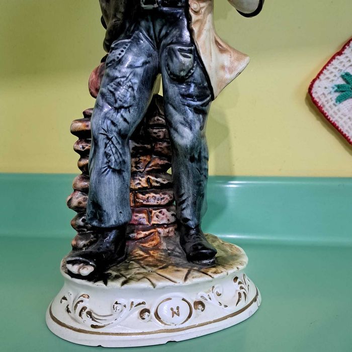 Vand frumoasa statueta