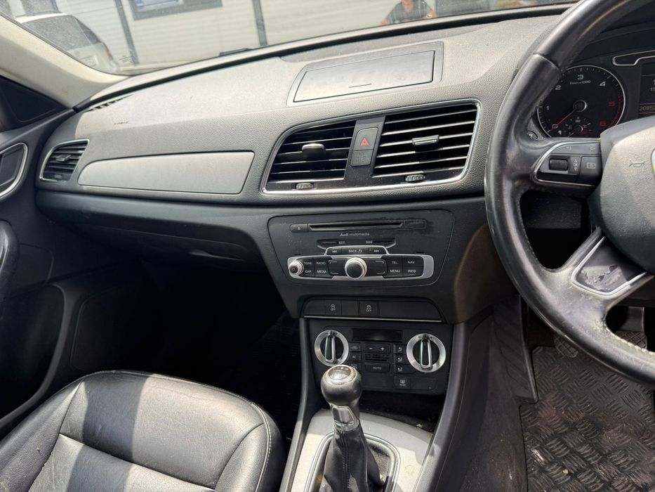 Dezmembrez audi q3 gri lx7r 2012 2.0 tdi CFFB cutie manuala NFZ