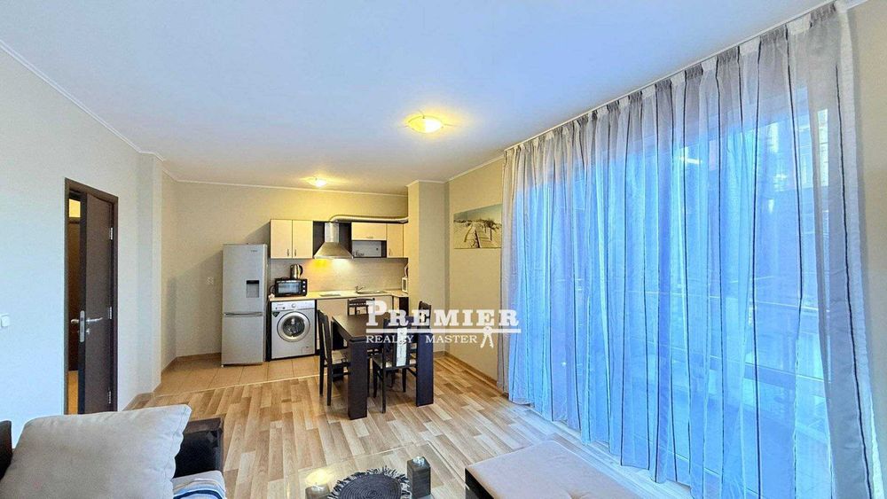Продава се Тристаен апартамент в к.к. Слънчев бряг - 110 кв.м за 1082 €/кв.м - Снимка #2