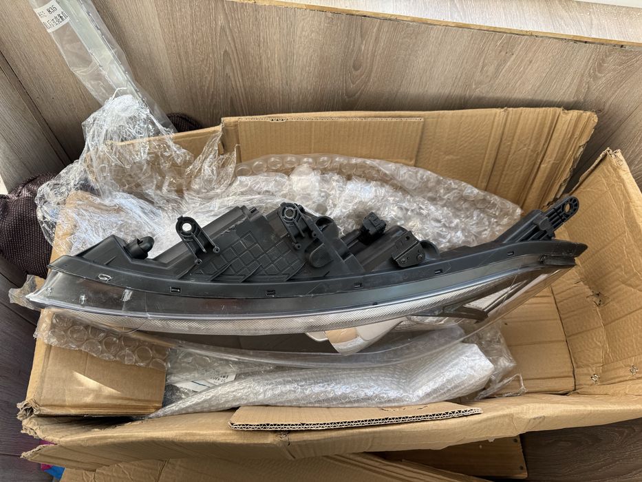 Фара левая kia k3