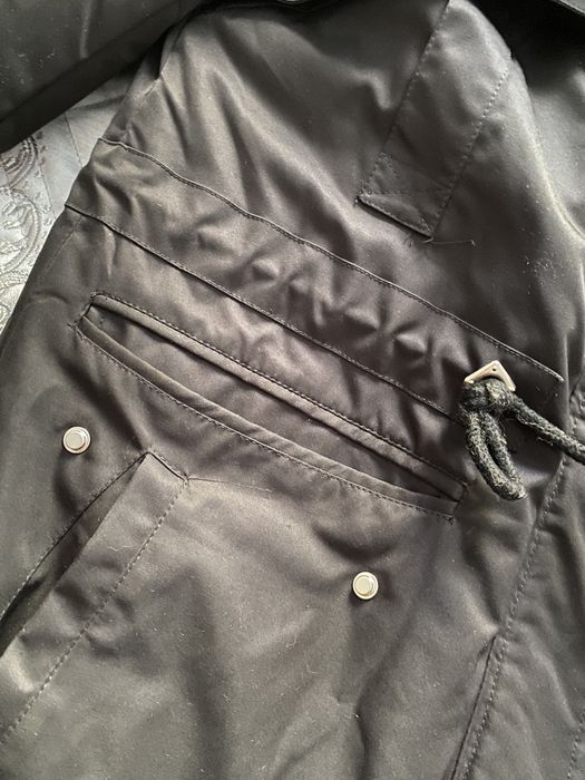 Продам зимную куртку