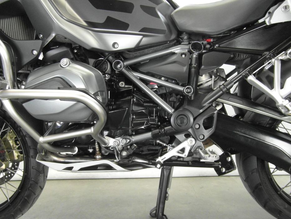 BMW R1200GS adventure Triple Black TFT