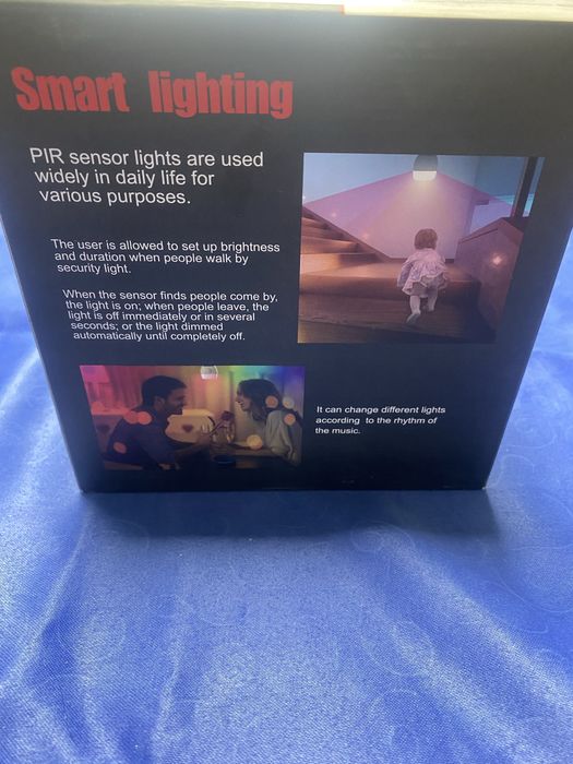 Соларна сензорна лампа