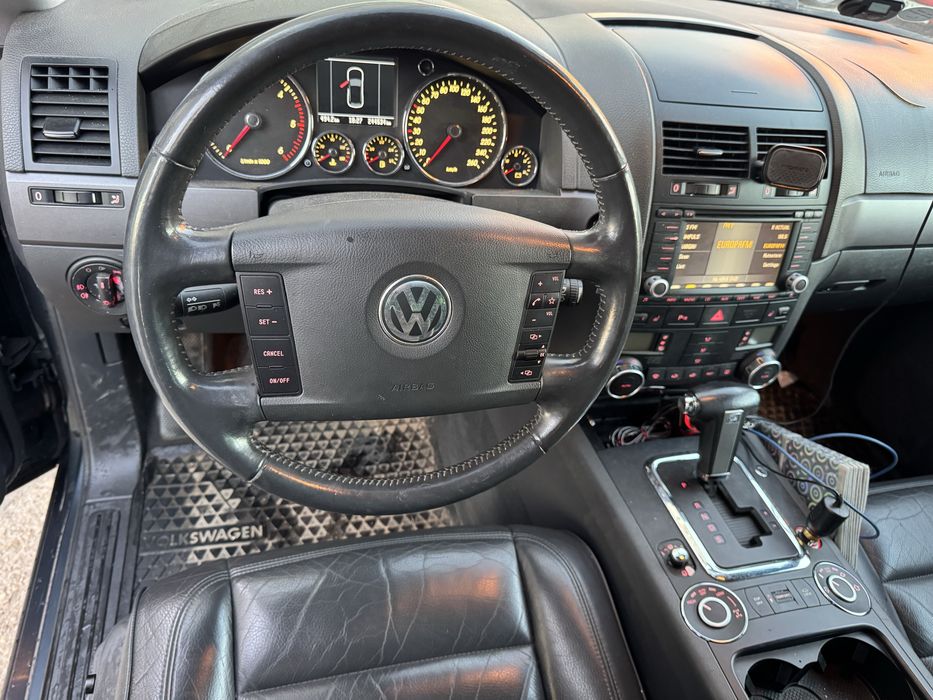 VOLKSWAGEN Touareg 2005 — imagine 5