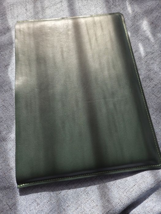 Macbook Air 13" husă din piele naturală
