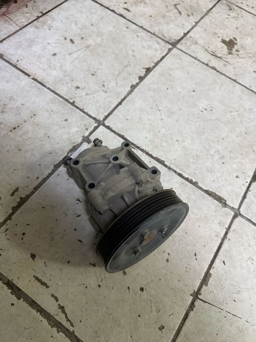 Помпа и термостат на мицубиси АСХ