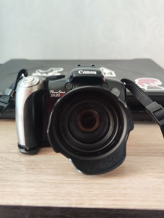 Canon sx20IS фотоаппарат