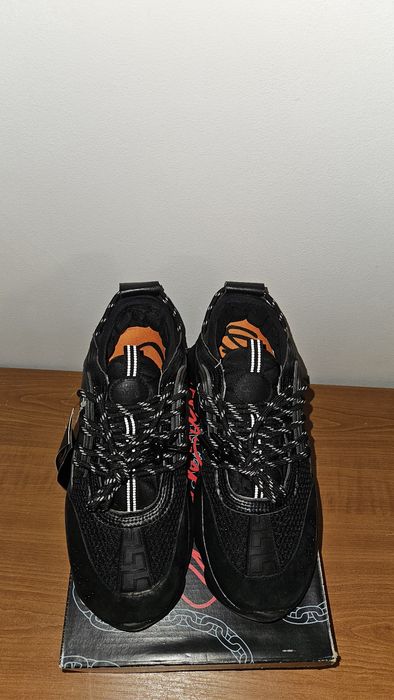 Versace Chain Reaction