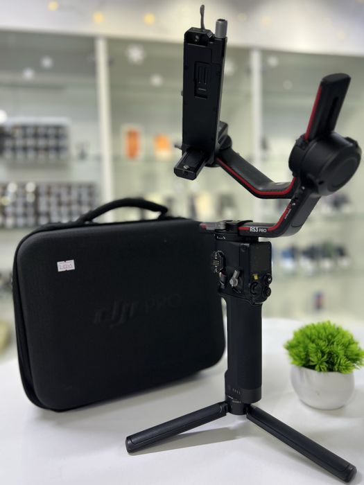 Стабилизатор Dji RS 3 pro