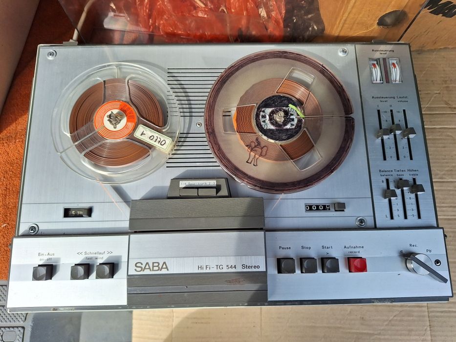 Ролков магнетофон Saba HI Fi-TG 544